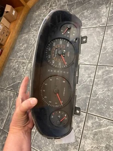 99-00 Hyundai Sonata speedometer A303CBRC03 - Imagen 1 de 4