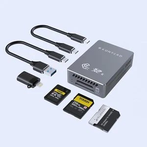 CFexpress Type A & SD & Micro SD 3-in-1 Card Reader, Designed for iPhone/iPad... - Afbeelding 1 van 8