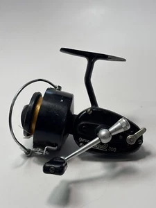 Vintage GARCIA Mitchell 300 Spinning Fishing Reel Made in France - Picture 1 of 5