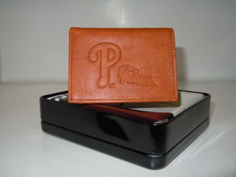 MLB Philadelphia Phillies Embossed Tan Leather Trifold Wallet w/Gift Tin Cover