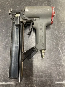 SENCO Roofing Stapler MODEL PW 3/4"-1 1/4" WIDE CROWN STAPLER 16GA; Tested Works - Picture 1 of 11