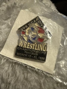 NCAA Wrestling Championships Pin 1999 - Bild 1 von 7