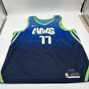 Camiseta deportiva Nike Luka Doncic Dallas Mavericks City Edition Swingman 3XL 60 - Imagen 1 de 11