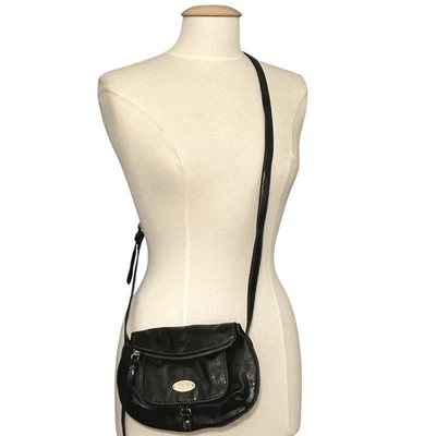 VTG Nine West Black Crossbody Bag Purse Small Flap Zip Pocket Y2K Going Out - Image 1 of 4