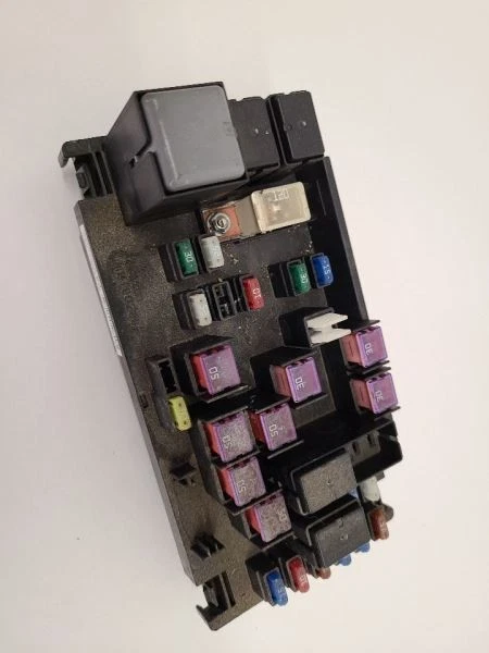 2008 09 10 2011 SUBARU IMPREZA предохранитель коробка отсека двигателя основание 82243FG001   - Изображение 1 из 4