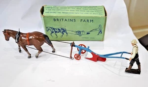 Britains Farm 142f Single Horse Plough with Horse and Ploughman Boxed Vintage 40 - Picture 1 of 19