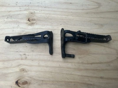 Reposapiés Yamaha Moto 4 350 87 2x2  Foto 1 de 4