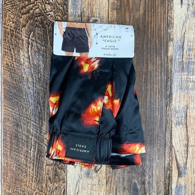 Boxer de bolsillo satinado American Eagle Outfitters para hombre mediano negro rojo poliéster 4" Foto 1 de 4