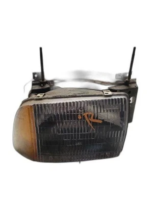 Passenger Headlight Composite Chevrolet Fits 94-97 S10/S15/SONOMA 1229789 - Image 1 of 4