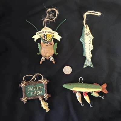 老式质朴鱼舱圣诞装饰品民间艺术 4 件套 — 第 1/2 张图片