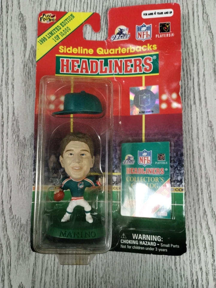 1998 Trent Dilfer Corinthian Headliners Figure Tampa Bay Buccaneers With Hat