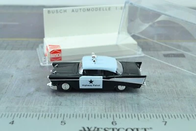Coche de policía Busch 45008 Chevrolet Bel Air Highway Patrol escala 1:87 HO Foto 1 de 2