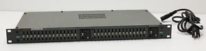 Samson E30 2/3 30 Stereo 15 Band Equalizer EQ Rack Mount 1u Analog XLR and 1/4in - Picture 1 of 3