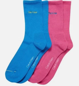 NEU MIT ETIKETT Calvin Klein 2er-Pack This is Love Mid-Crew Socken blau/pink, 9-15 - Bild 1 von 1