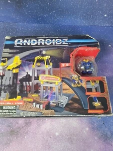 ANDROIDZ 2010 POWER DRILL ZONE PLAYSET - Foto 1 di 4