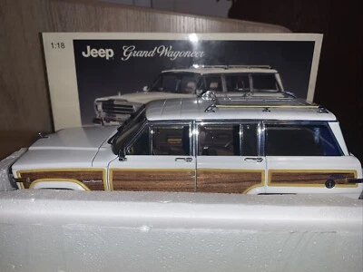 1/18 AUTOart Millennium Jeep Grand Wagoneer #74001 - Image 1 of 4