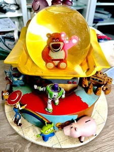 Disney Store Toy Story Musikalische Schneekugel - Bild 1 von 6