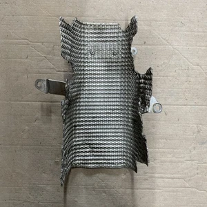 Vauxhall Vx220 Unteres Turbo Hitzeschild - Bild 1 von 7