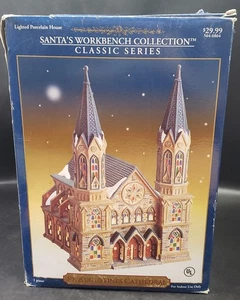 Vintage Weihnachtsdorf St. Augustiner Kathedrale beleuchtet Kirche Weihnachtsmann Werkbank - Bild 1 von 10