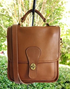 Coach Vintage F7S 5130 Station British Tan Leather Crossbody Bag 1990's - Picture 1 of 22
