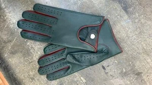 Men's Handmade Napa Leather Gloves for Driving Green & Red Contours - Picture 1 of 3