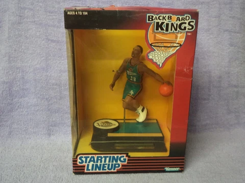 Grant Hill 1997 Starting Lineup Basketball Backboard Kings Detroit Pistons HOF Cover