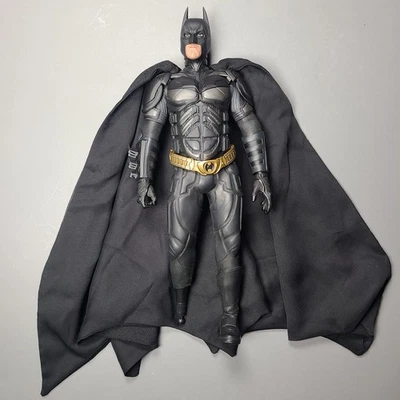 Figura Hot Toys Batman Dark Knight Rises 2012 escala 1:6 DX12 - falta bota Foto 1 de 4