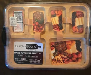 Farberware Presentazioni di Salumi, Lavagna da Costruzione in Bambù con Coperchio, 2 Pezzi - Foto 1 di 5