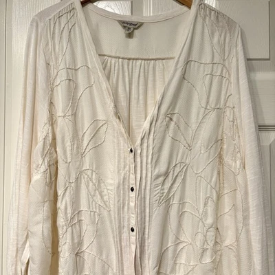 LUCKY BRAND Flower Embroidered Cream Cardigan Top Size 3X Boho Whimsical Artsy - Image 1 of 4