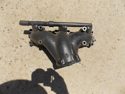 Colector de escape de agua dulce en la foto para moto acuática Yamaha Waverunner GP1200R 2001 Foto 1 de 4