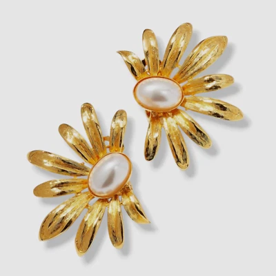 $430 Adam Lippes Women's 24k Yellow Gold Plated Daisey Flower Pearl Earrings - Image 1 of 4