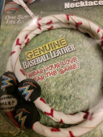 FROZEN ROPE NECKLACE MIAMI MARLINS  NEW IN PACK Cover