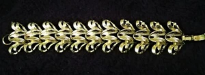Vintage Bracelet Gold Color--with Safety Clasp - Picture 1 of 3