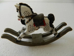 (A2.14) 1/12TH SCALE DOLLS HOUSE LARGE RESIN ROCKING HORSE - Picture 1 of 6