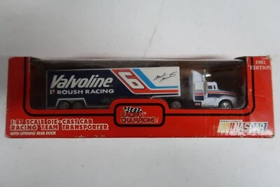 Transportador diecast Mark Martin #6 Valvoline 1993 Racing Champions escala 1:87 Foto 1 de 4