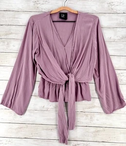LIV Los Angeles Damen-Top klein lila Boho geschichtete Krawatte vorne entspannter Ärmel - Bild 1 von 14