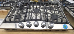 VIKING 30" 5 BURNER NATURAL GAS STAINLESS STEEL COOKTOP - Picture 1 of 3