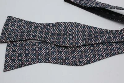 No Label Adjustable Silk Bow Tie. Blue w Pink Horseshoe Floral Design. - Image 1 of 3