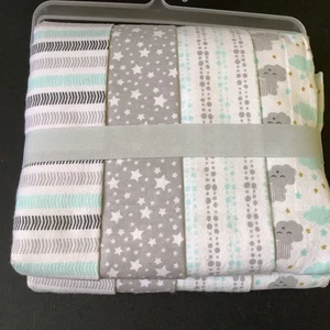 4 Newborn Receiving Blankets - 30"x30" Parent's Choice - NWT - 100% Cotton - Picture 1 of 4