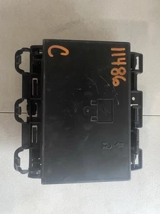 2008 Pontiac G6 Interior Fuse Box Relay Block - Picture 1 of 6