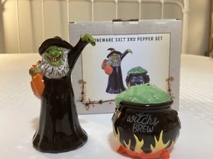 Cracker Barrel Halloween "Witches Brew" set shaker sale e pepe in gres NUOVO - Foto 1 di 11