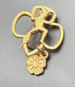 Vintage Pfadfinder Brownie Mitgliedschaft Pin Tanzende Elfe mit Anhänger - Bild 1 von 7