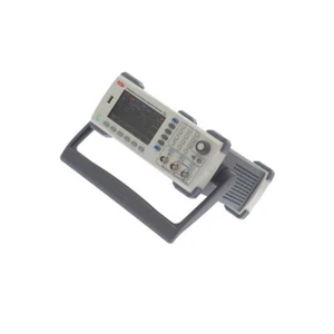 UTG2025A Generator: funktional, arbiträr TFT 4,3" (480x272) Kanäle: 2 UNI-T - Picture 1 of 1