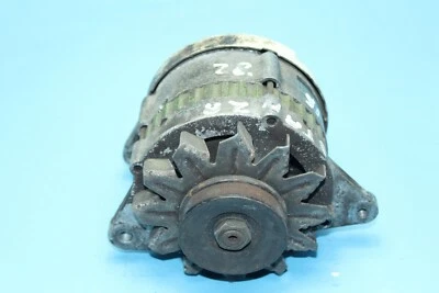 Генератор переменного тока 23100-D1700 / LR160-104 Nissan Datsun / Stanza / 200SX / 12 В 60 А - Изображение 1 из 4