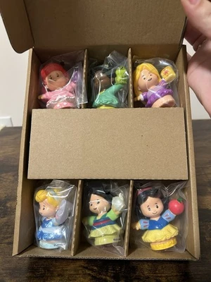 Fisher-Price Little People Disney Princess Gift Set 6 Character Figures, 2020 - Image 1 of 4