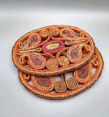 2 Vintage Hot Pad Woven Rattan Raffia Wicker Straw Trivets Oval Butterflies Pair - Image 1 of 4