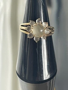 9ct gold moonstone flower cluster ring 3.7g size N1/2 hallmarked vintage - Picture 1 of 24