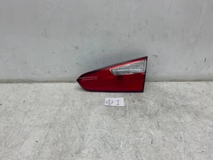 2014 2015 2016 KIA FORTE PASSENGER RH SIDE INNER HALOGEN TAIL LIGHT OEM - Imagen 1 de 9