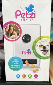 Cámara y dispensador de golosinas Petzi PET0025USA Wi-Fi para mascotas gema de segunda mano - Imagen 1 de 2