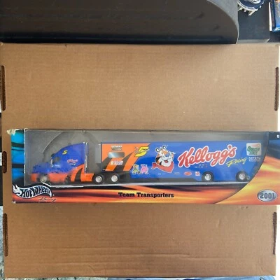 2001 Hot Wheels Team Transporters Kellogg's Racing #5 Terry Labonte 50398 New - Image 1 of 2